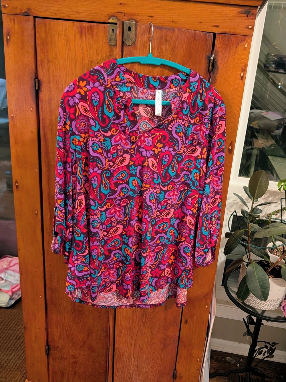 Dear Scarlett Bright Pink Paisley 3/4-Sleeve Women's Blouse On Dark Background